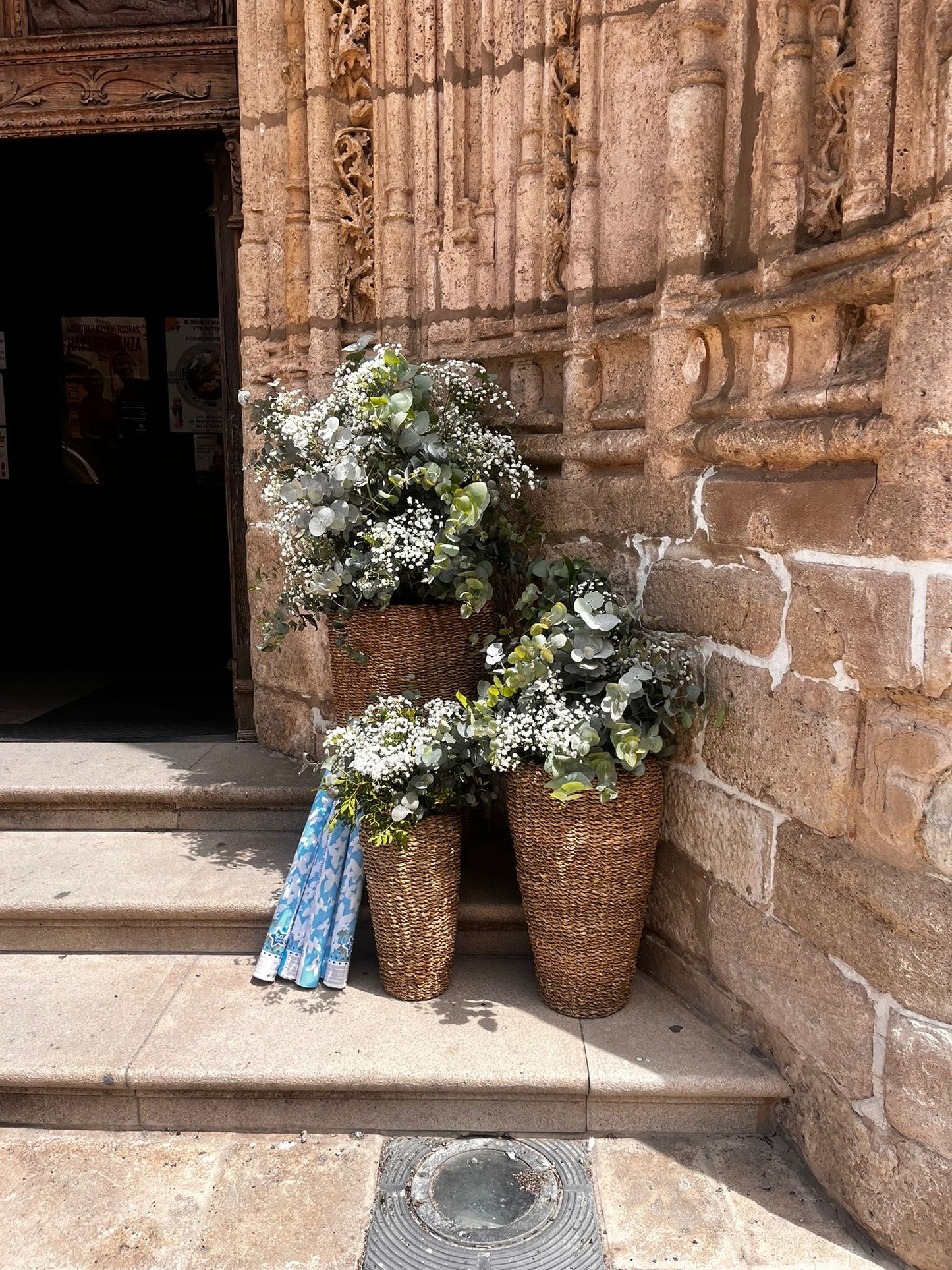Decoration of Spaces for Brides