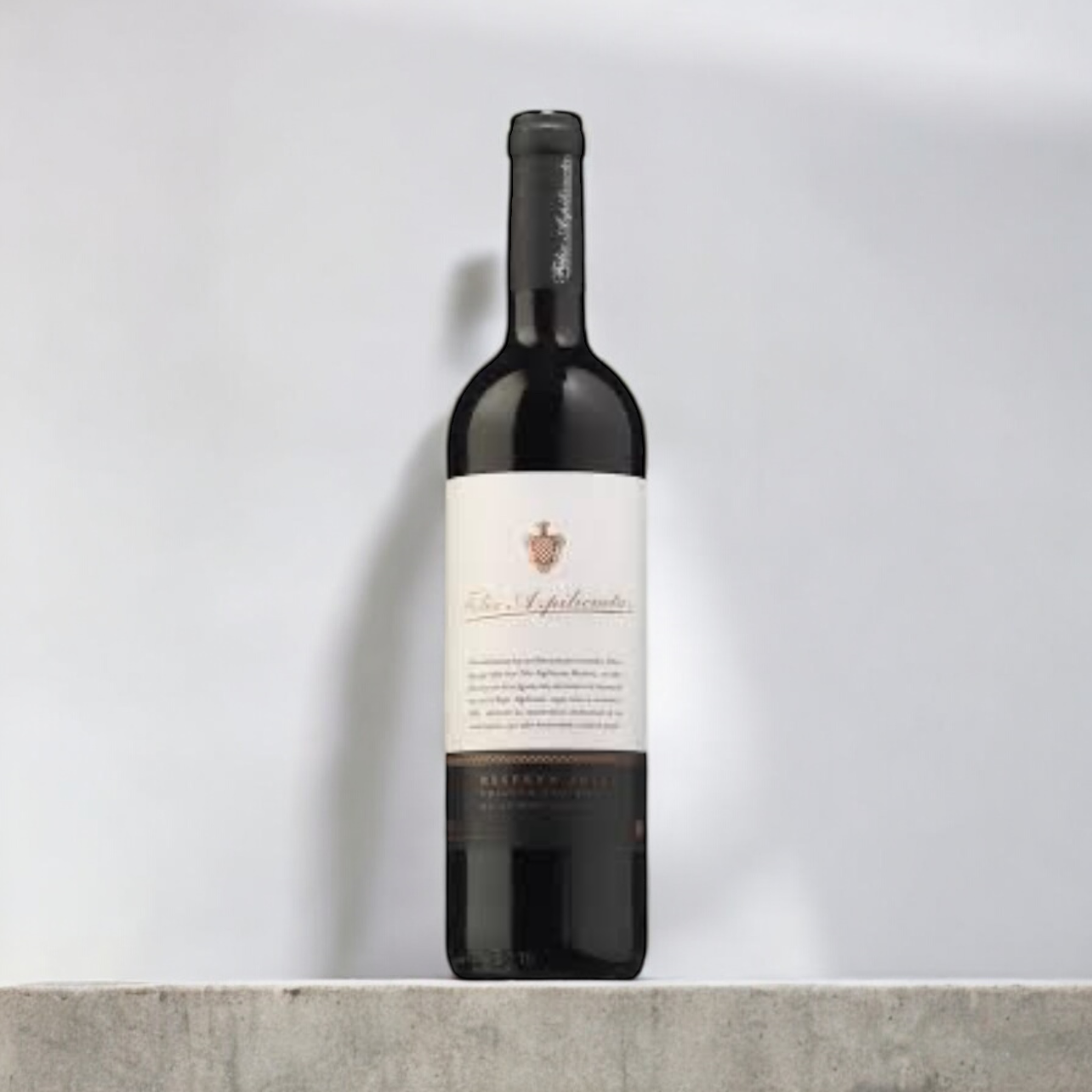 Bottle of Felix Azpilicueta Wine