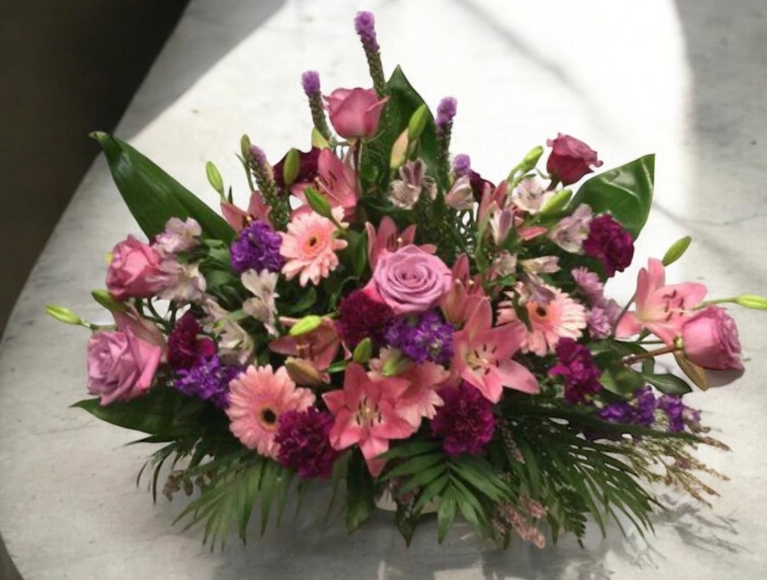 LARGE Center of Varied Flowers