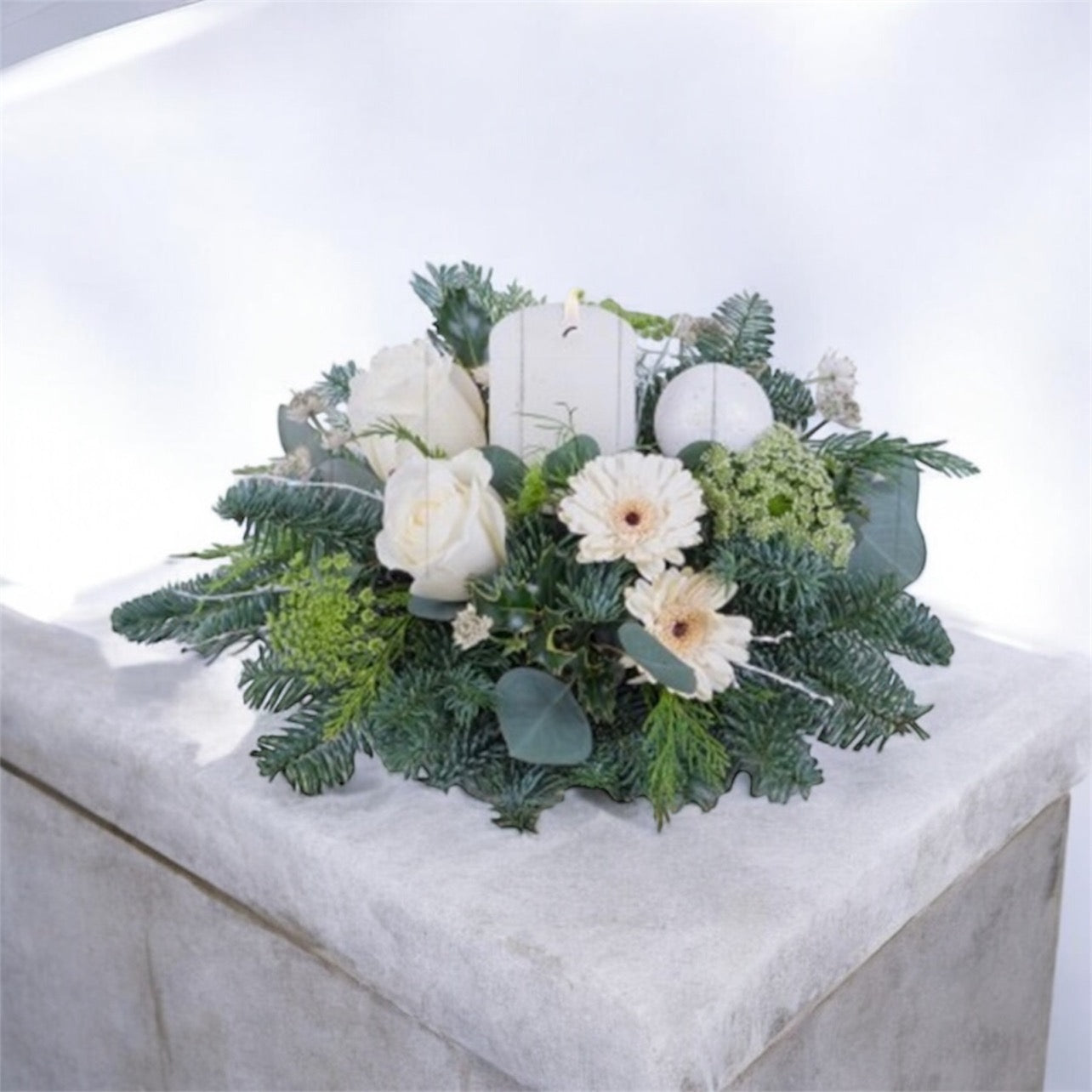 Small Christmas Centerpiece